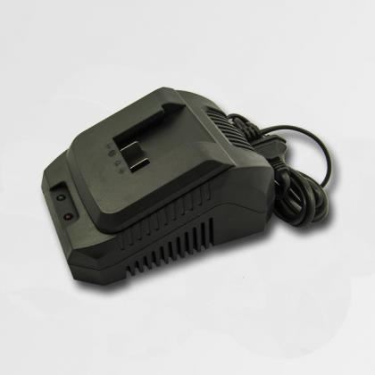 INCARCATOR ACUM.14.4V 1.5AH XT102314 XTLine