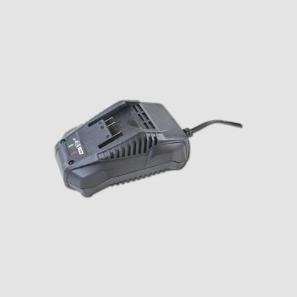 INCARCATOR ACUM.LI-ION 18V 3.5A XT102790 XTLine