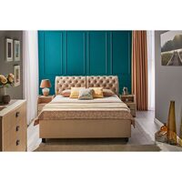 PAT FRANKFURT 1.6M BEJ 