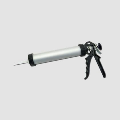 PISTOL ALU.SILICOM 600ML XT095 XTLine